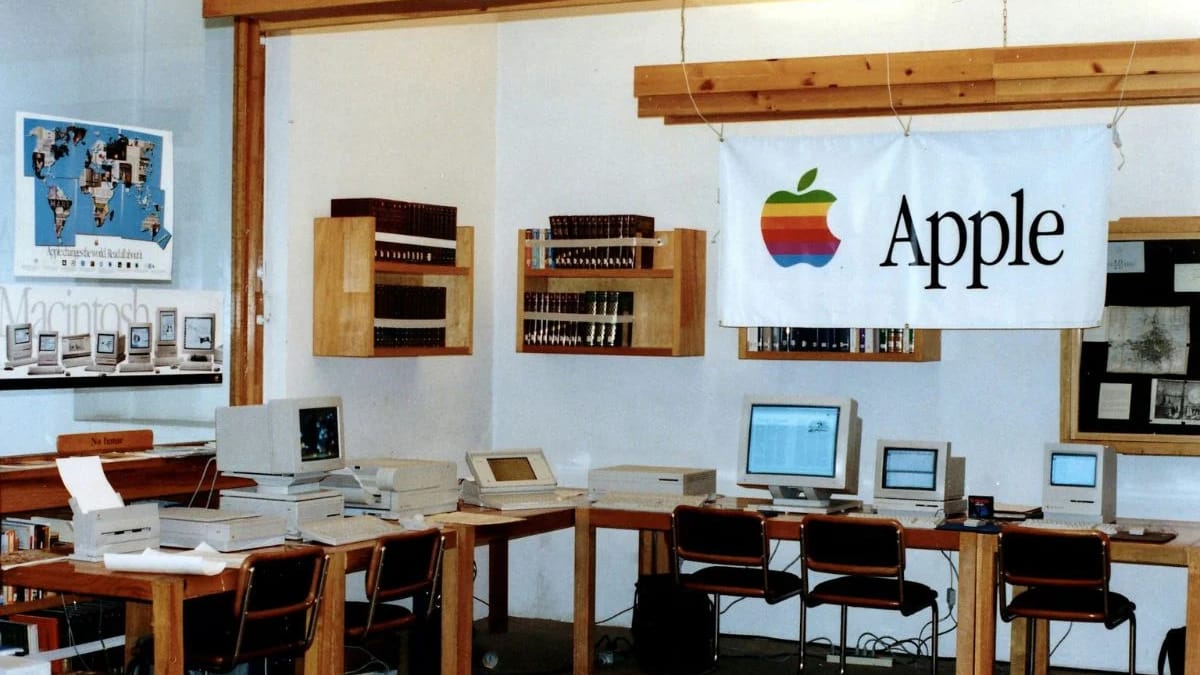 Apple looks back on 50 years and insists it is already at the forefront ...