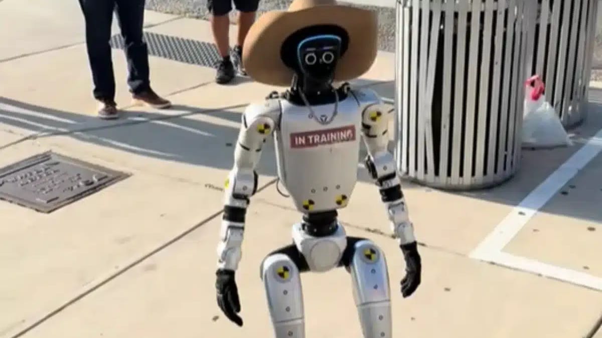 Radio Ranch Robots A.I. yippee ki-yay! Downtown Austin just got its own cowboy robot