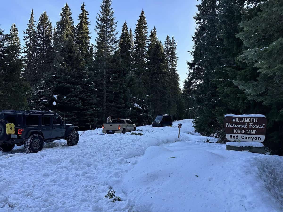 Guy attaches phone to drone to send rescue message after getting stuck in snow