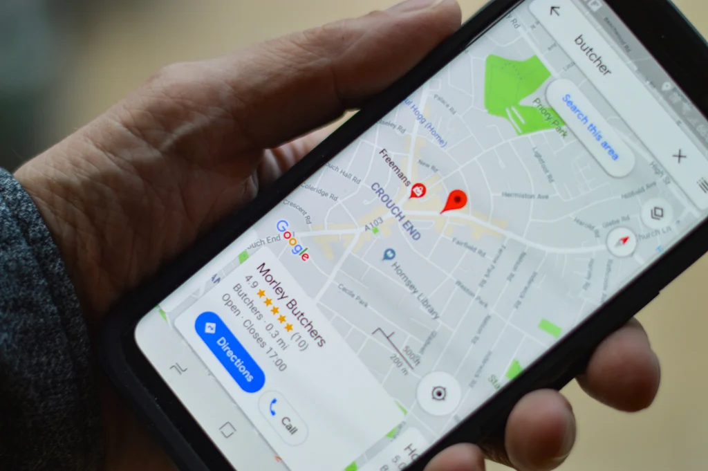 Apple and Google are reportedly working on a deal to integrate Gemini with Siri