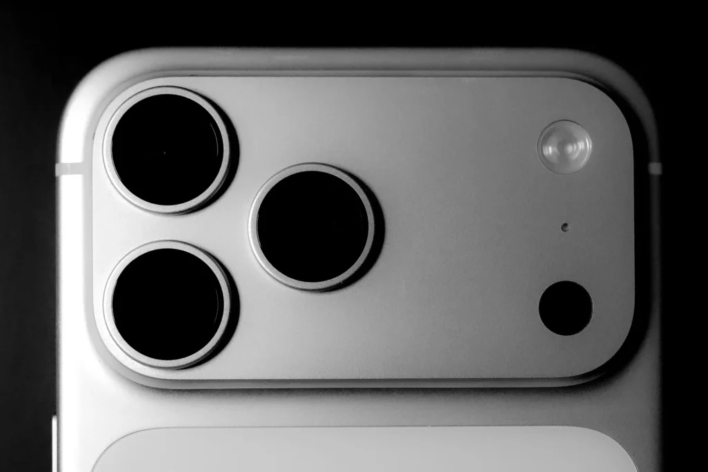 Samsung works with Apple more than you realize and this is everything they do together