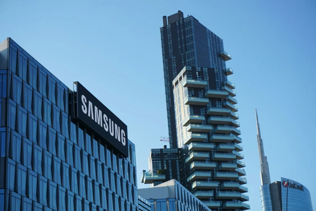 Samsung works with Apple more than you realize and this is everything they do together