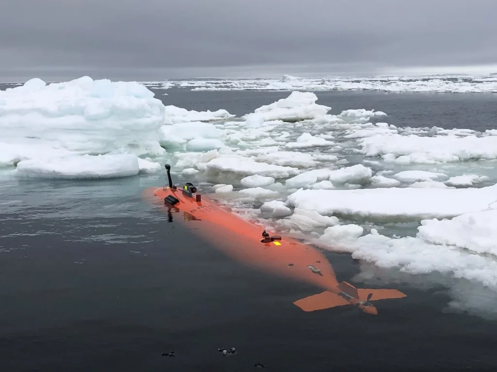 Submarine disappears after finding something very odd on the ocean floor ice shelf
