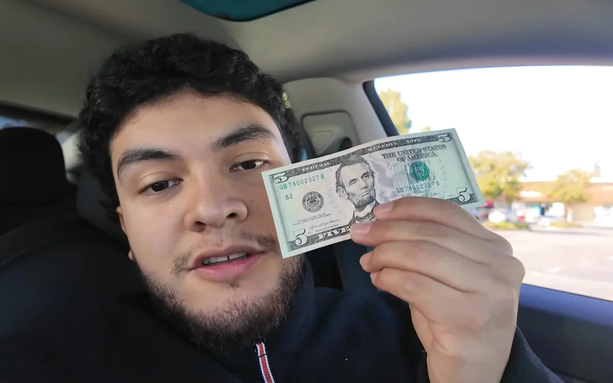 California man who's been putting $5 a day into Bitcoin for 469 days shares how much he's made and the key lesson he's learned
