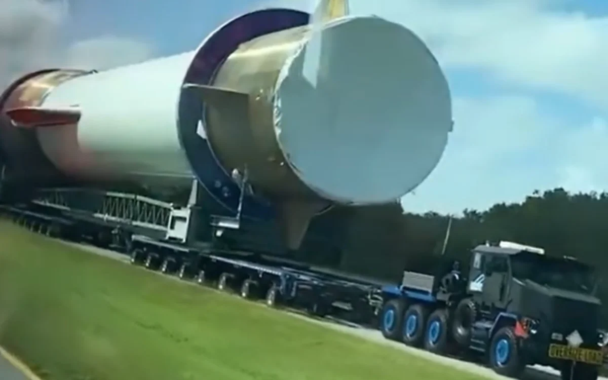 90-ton Blue Origin rocket spotted being transported down the highway and it's a ridiculous sight