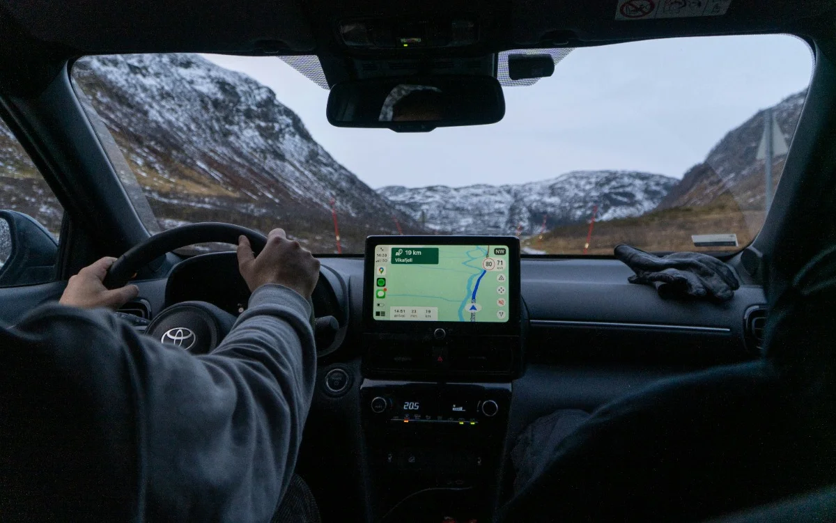Canadian authorities warn drivers to be careful using Google Maps after directions mishap and it’s a win for its rivals
