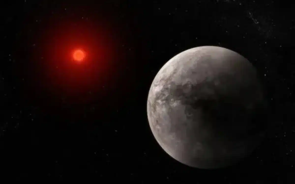 james-webb-telescope-observes-light-planet