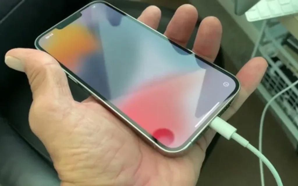 Apple has issued a warning to users about charging the iPhone - and has urged people to follow the 95 rule