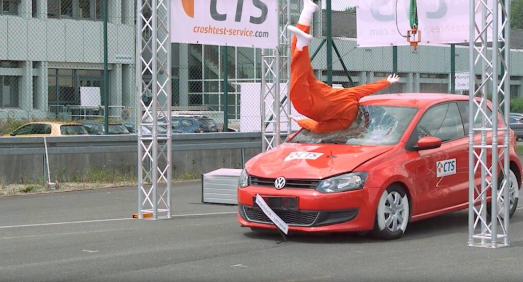 Crash test dummies, pedestrian