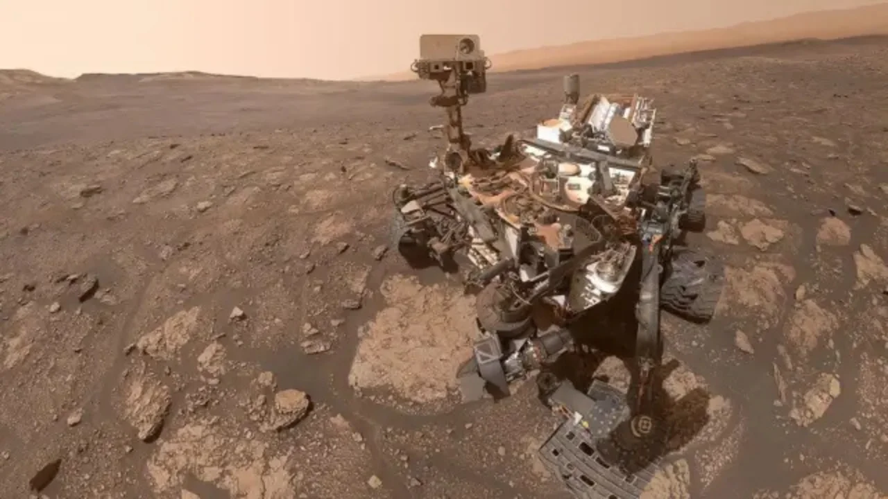 NASA rover stuns scientists with Mars discovery that could reshape what we know about life there