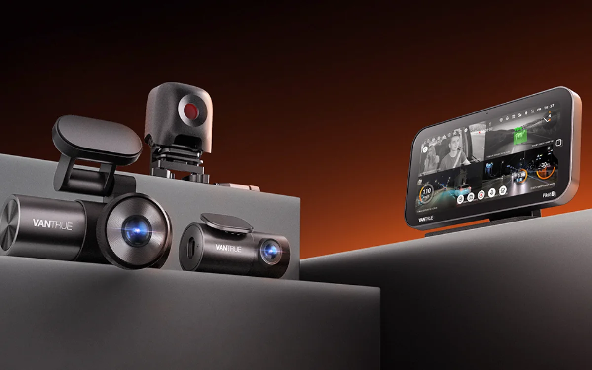 New dashcam unveiled at CES 2026 that brings thermal night vision and Apple CarPlay to any car