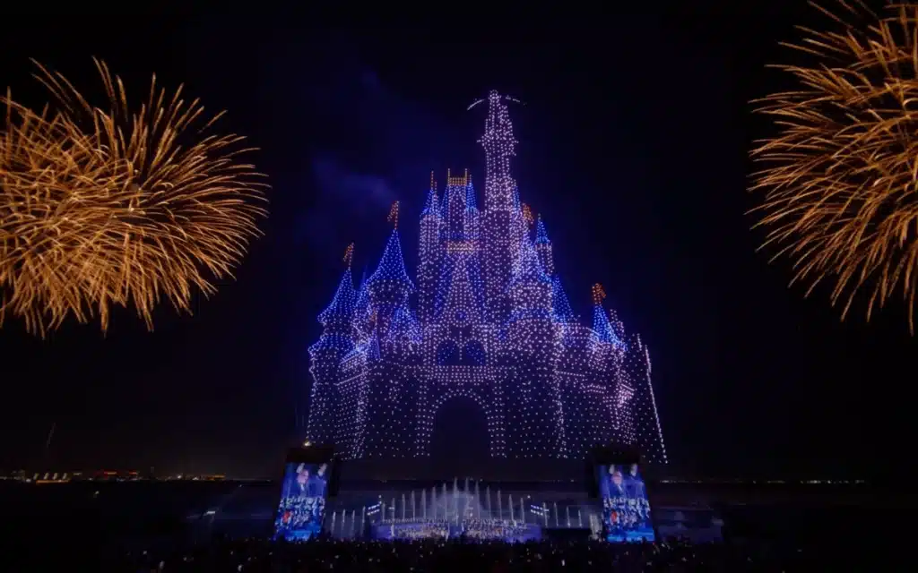 Disney drone show at Disneyland Abu Dhabi