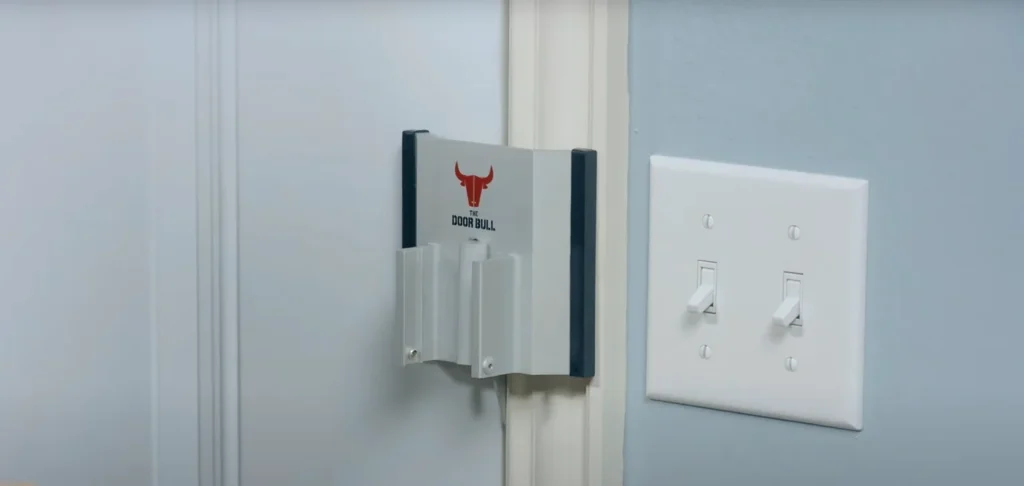 Arizona teenager invents genius gadget that helps to make doors much more secure