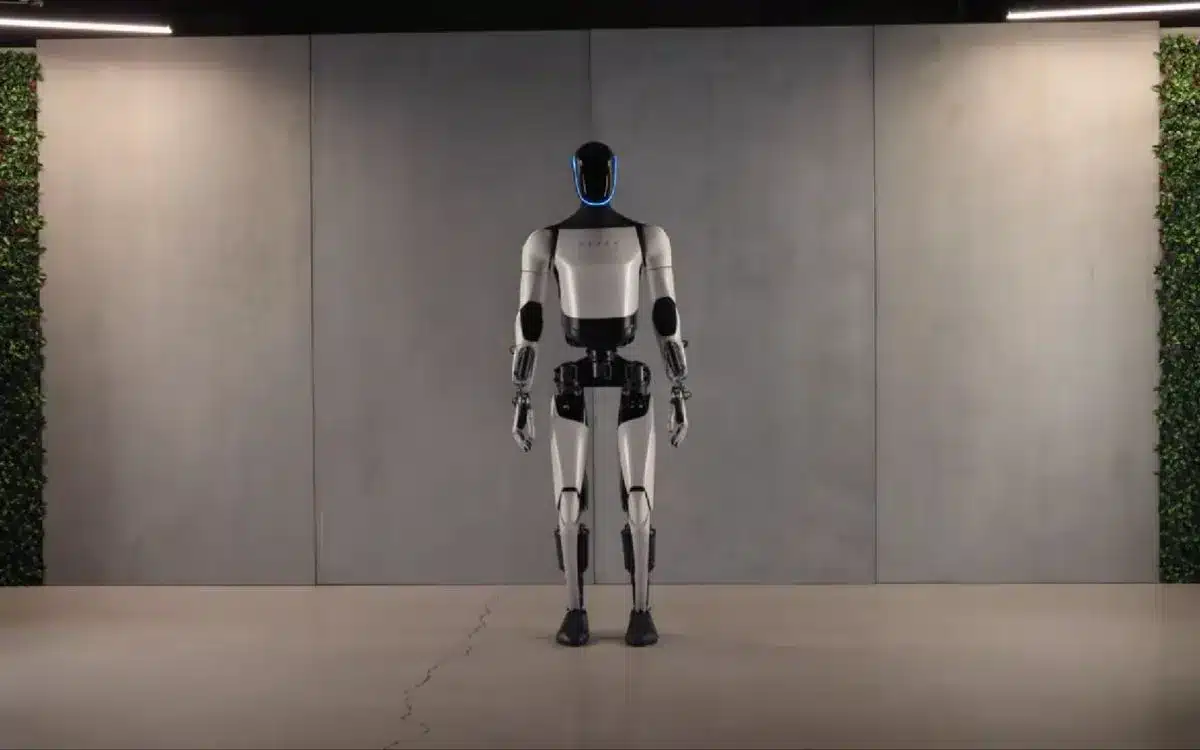Elon Musk says deliveries of Optimus robot could begin next year in major update