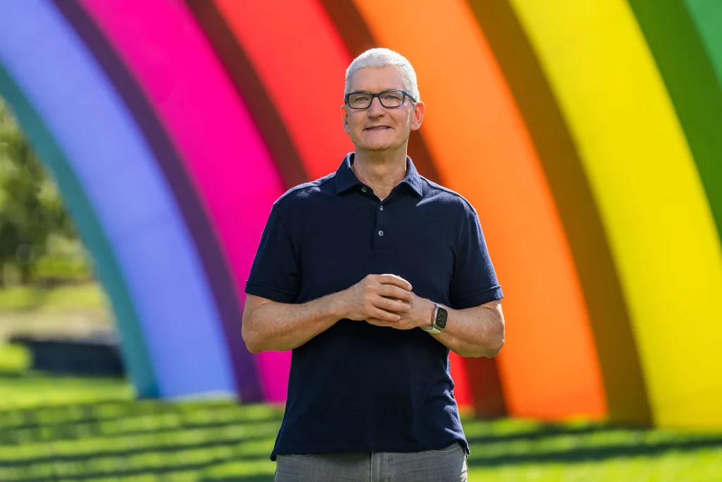 Tim Cook's farewell email has been revealed and 9 words reveal what mattered to him most as a leader