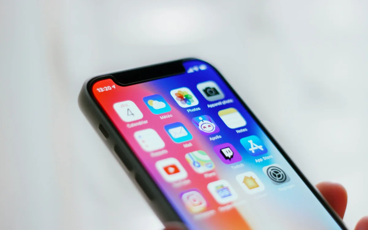 This is why there's two completely different screens for answering a call on an iPhone