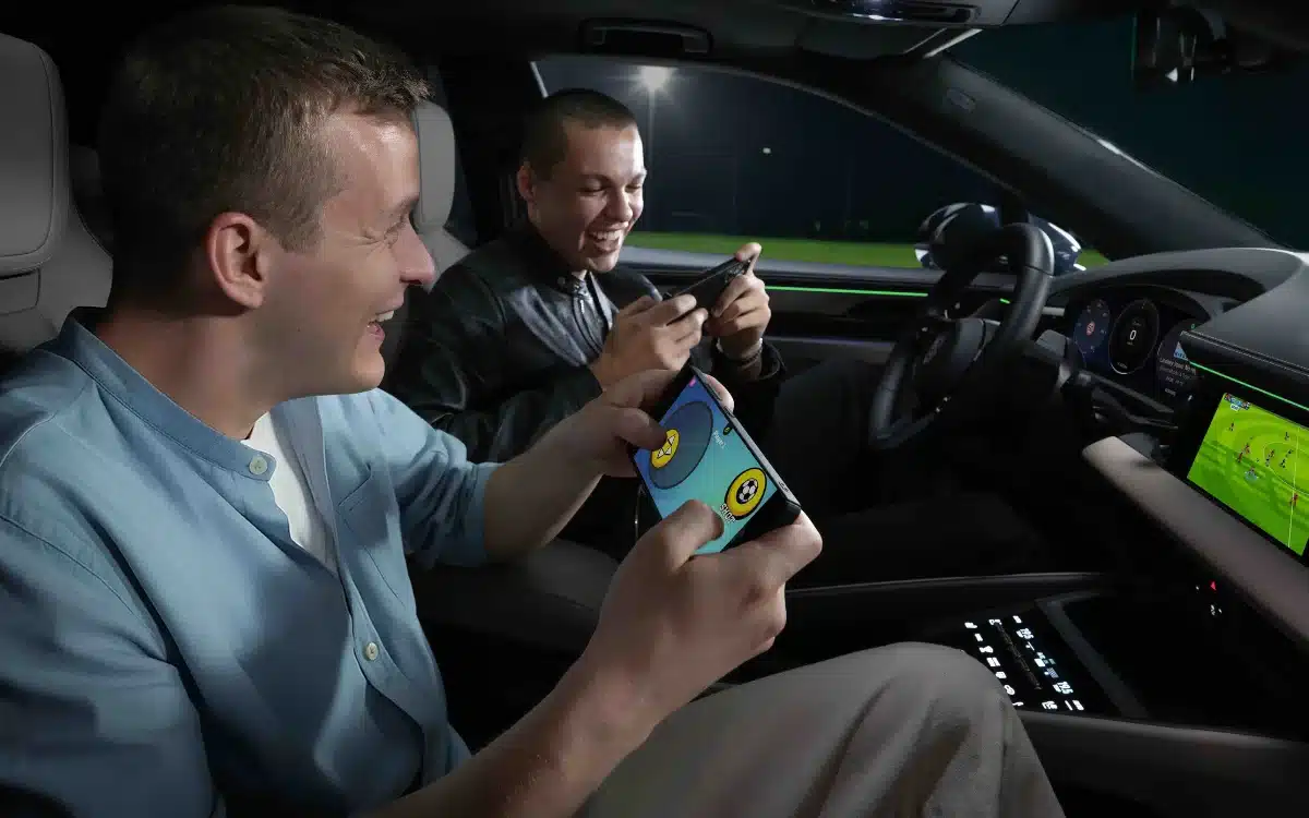 Porsche is integrating an in-car gaming system into its next car