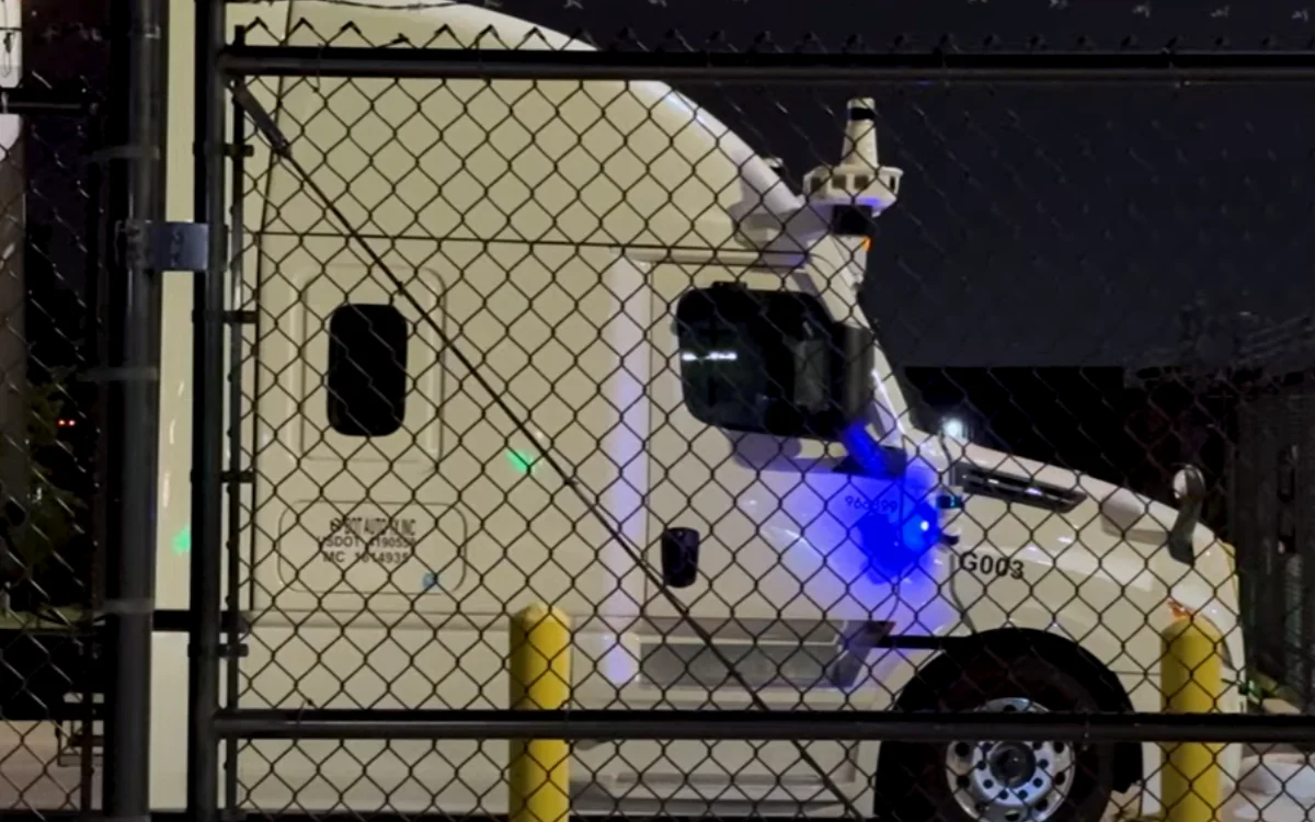 self-driving-ai-trucks-just-took-a-big-step-forward-with-houston-test