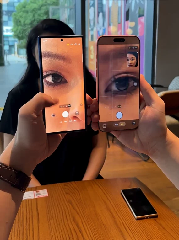 Samsung Galaxy Z Fold 7 and iPhone 17 Pro Max put side-by-side to show the difference in how both their cameras handle extreme zoom