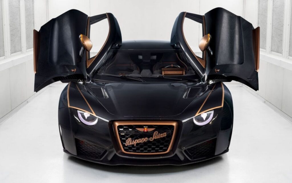 The Hispano Suiza Carmen Boulogne with its doors up.