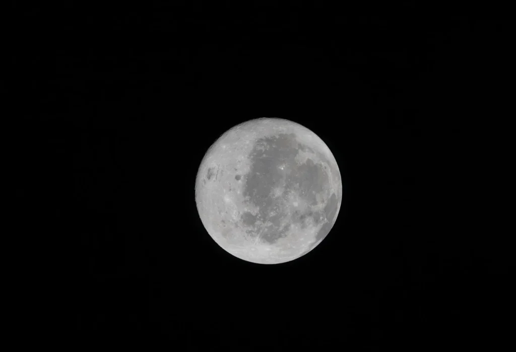 NASA and the US government are planning the ultimate off grid setup with a massive nuclear powered moon base