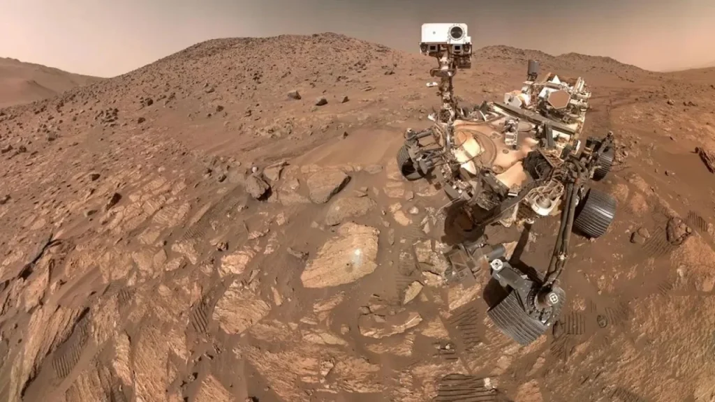 NASA shares incredible panorama photo of Mars that looks like it could easily be from Earth