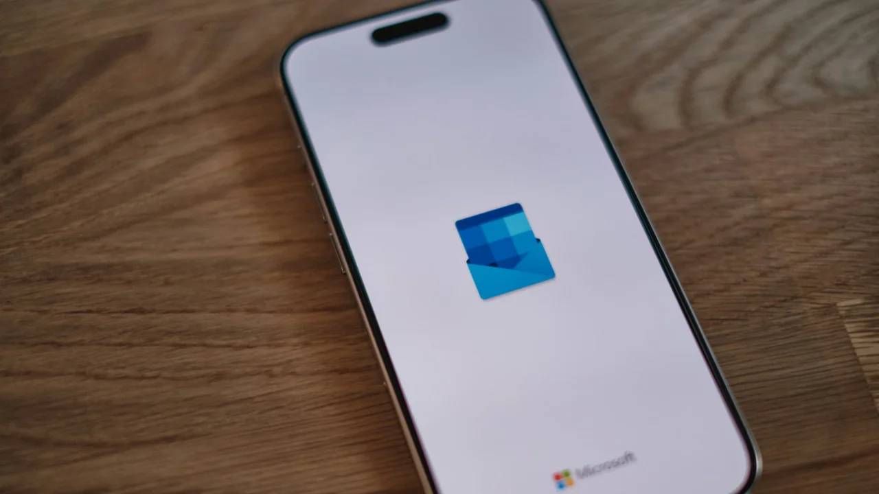 Microsoft adds 15 features to the New Outlook to try and get people to finally switch from Classic Outlook