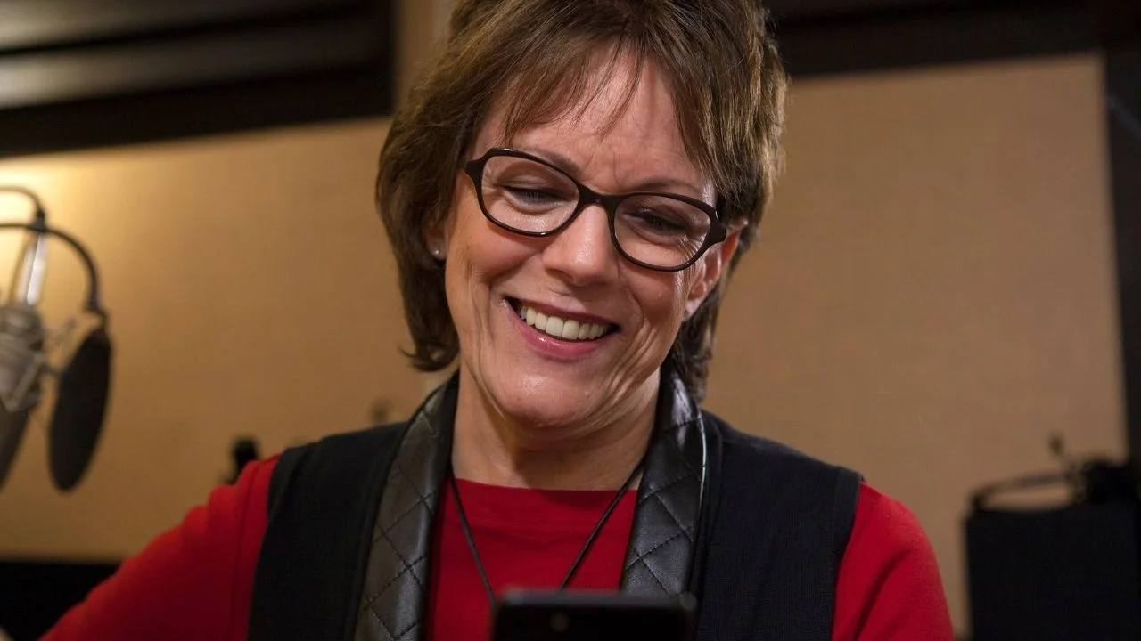Original voice of Siri explains why she's been paid a total of $0 by Apple