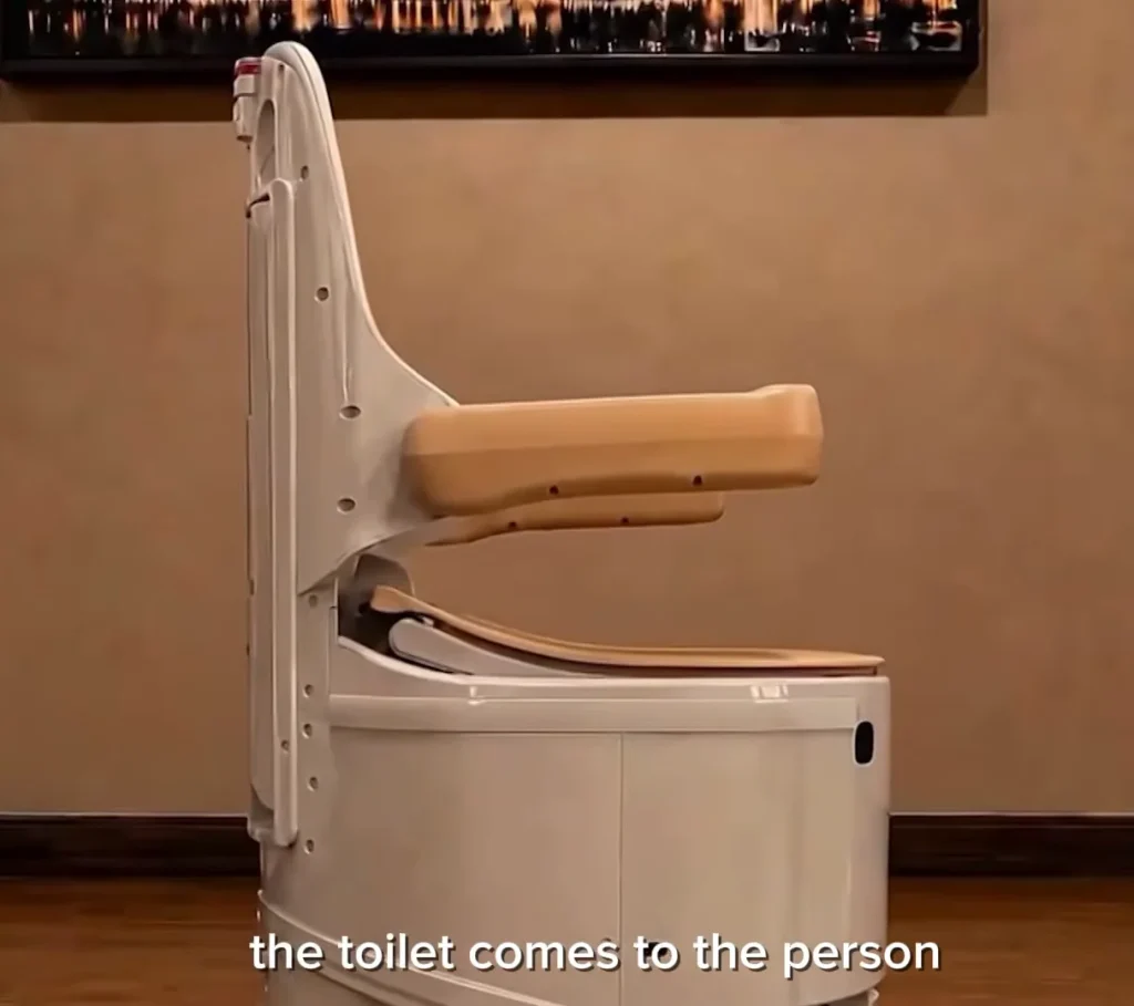 Chinese company builds $4,000 autonomous robo-toilet that can drive across your home when you need to go