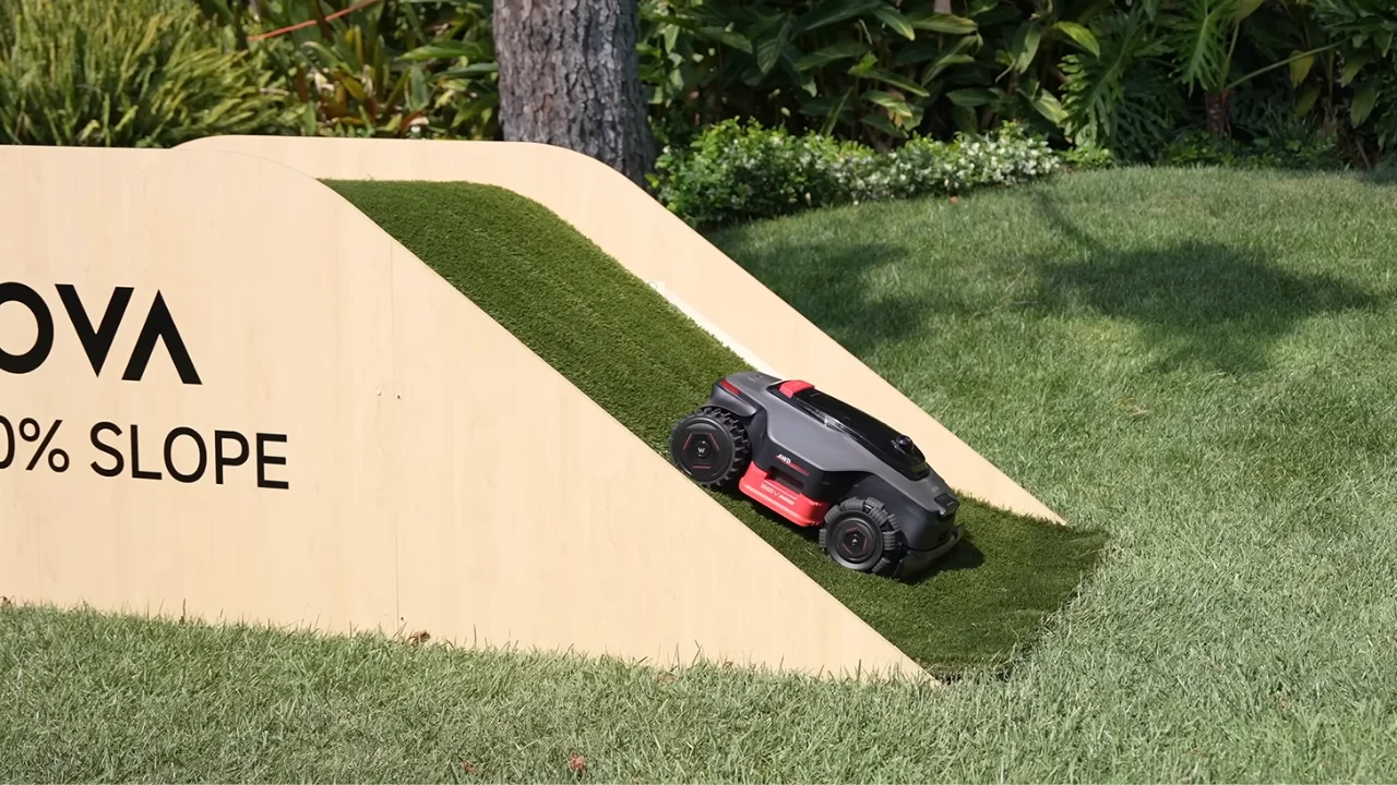 Los Angeles woman tries out robot lawnmowers to see if they're worth the investment or not