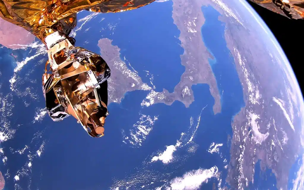 4k cameras launched into space