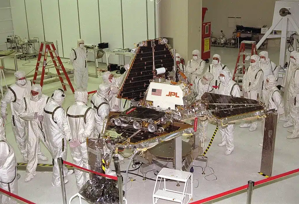 Scientists testing Pathfinder and Sojourner