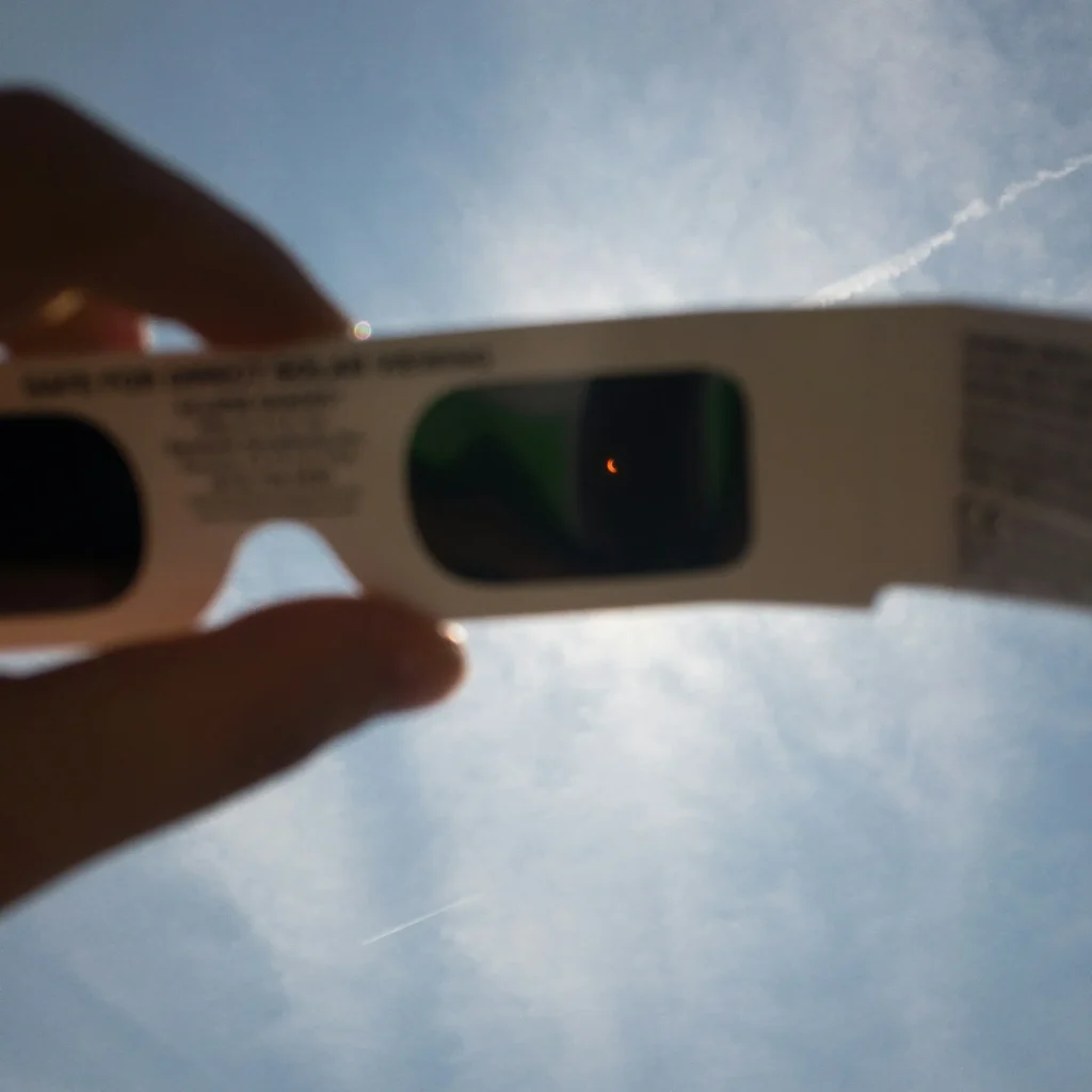 There's a solar eclipse this week and this is why you shouldn't take pictures of it with your phone