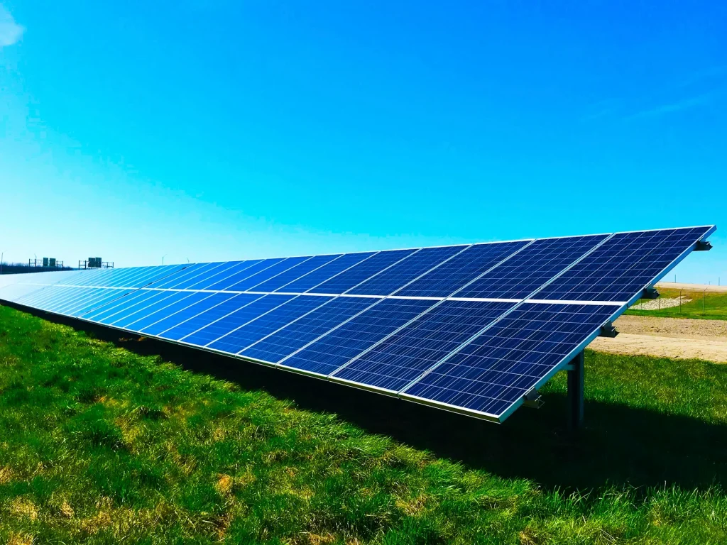 Solar power generates more energy than coal in the US for the first time ever