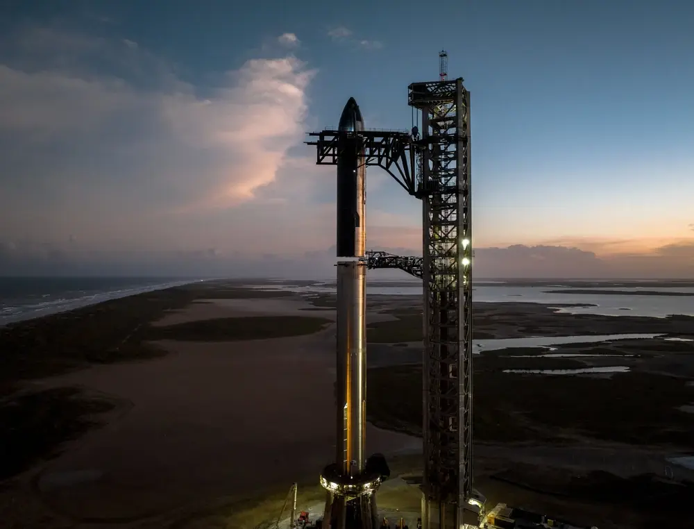 Huge SpaceX rocket