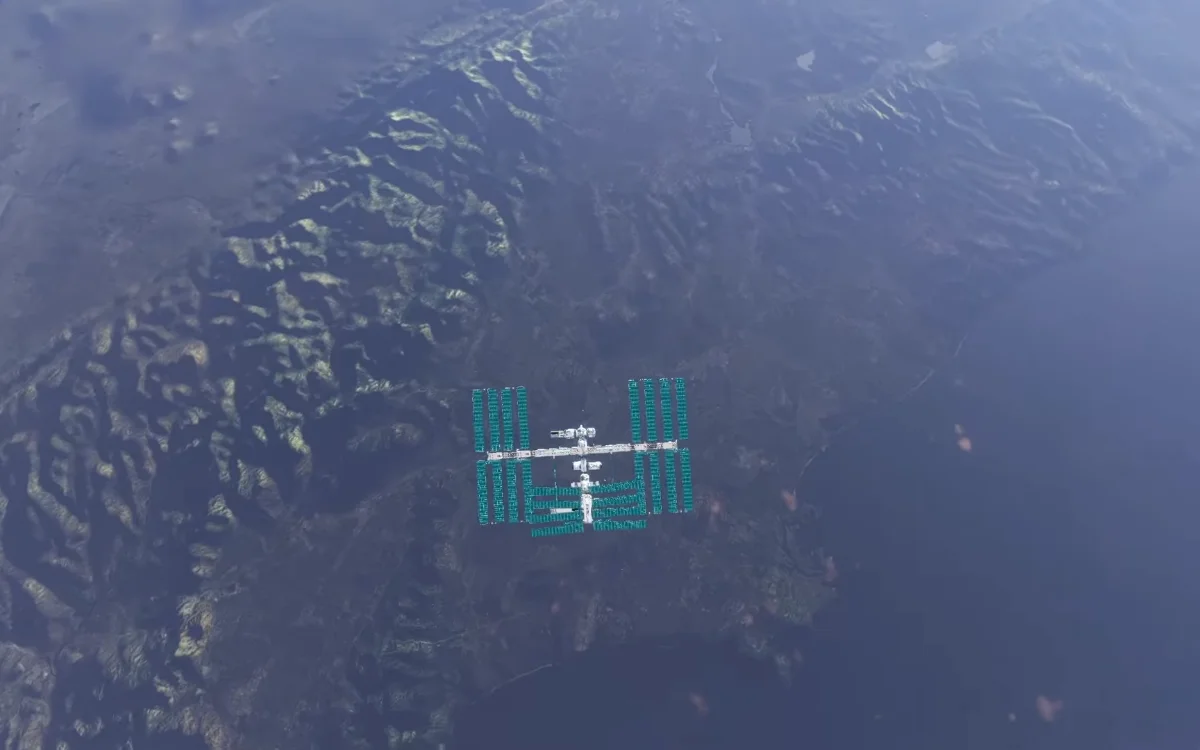 Mind-altering simulation shows the speed of the International Space Station at ground level