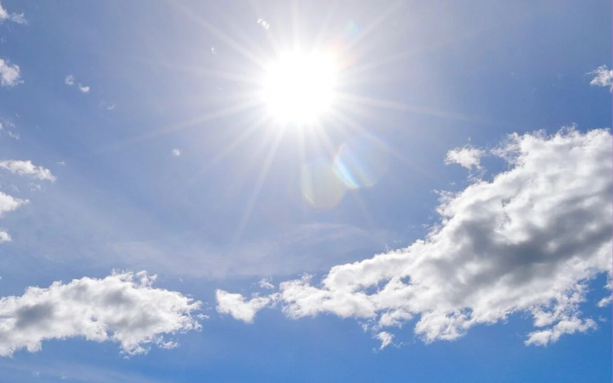 rechargeable-solar-battery-outperforms-lithium-ion-batteries