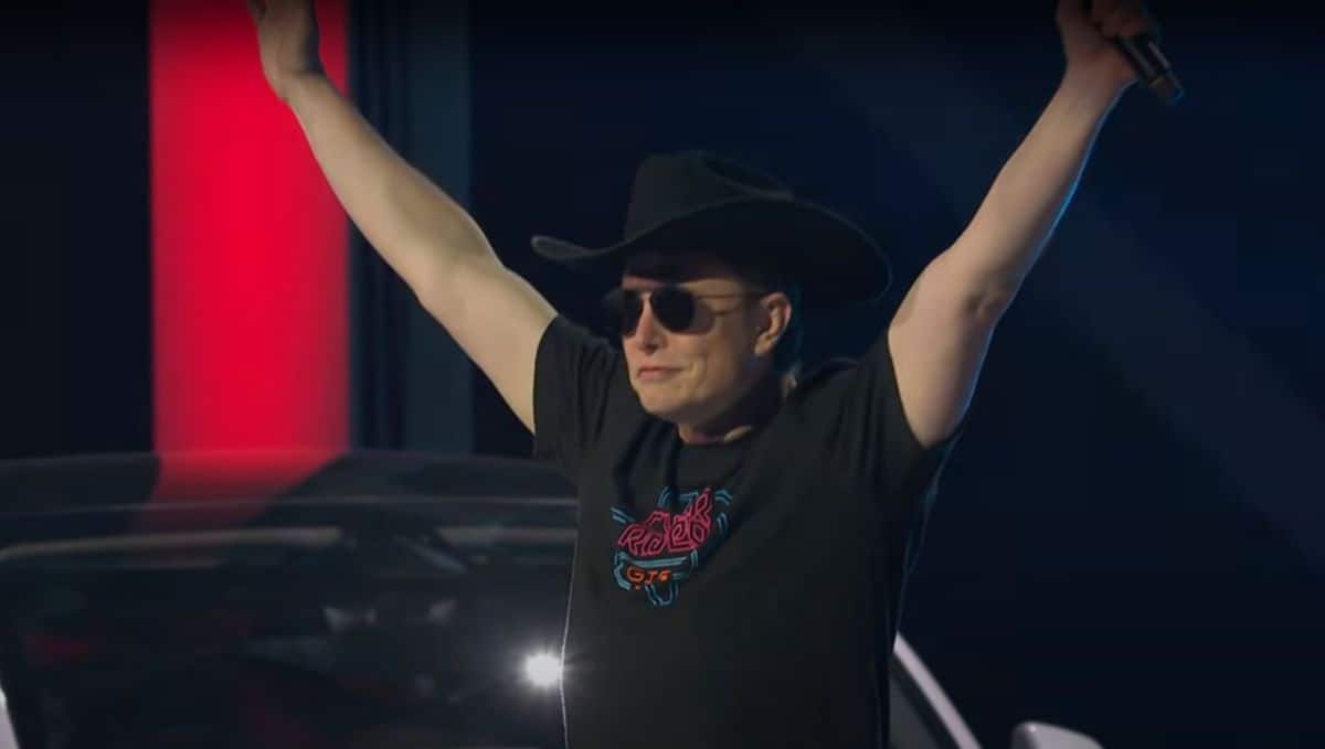 ‘I made an offer’: Elon Musk wants to buy 100% of Twitter for $43 billion