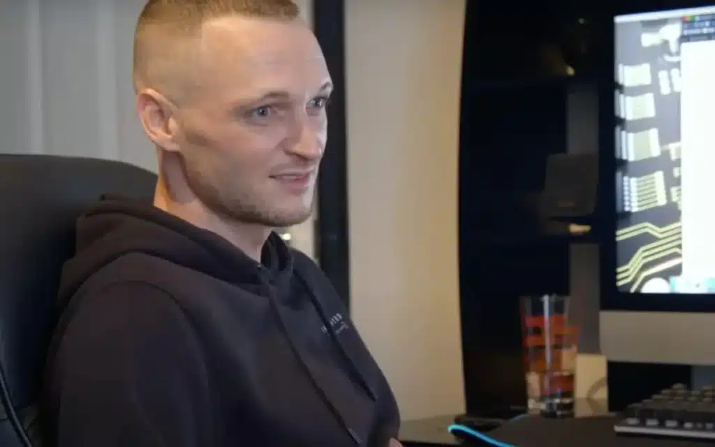 A hackers helped a man gain access to his $3 million Bitcoin wallet after he accidentally locked himself out of it 11 years earlier