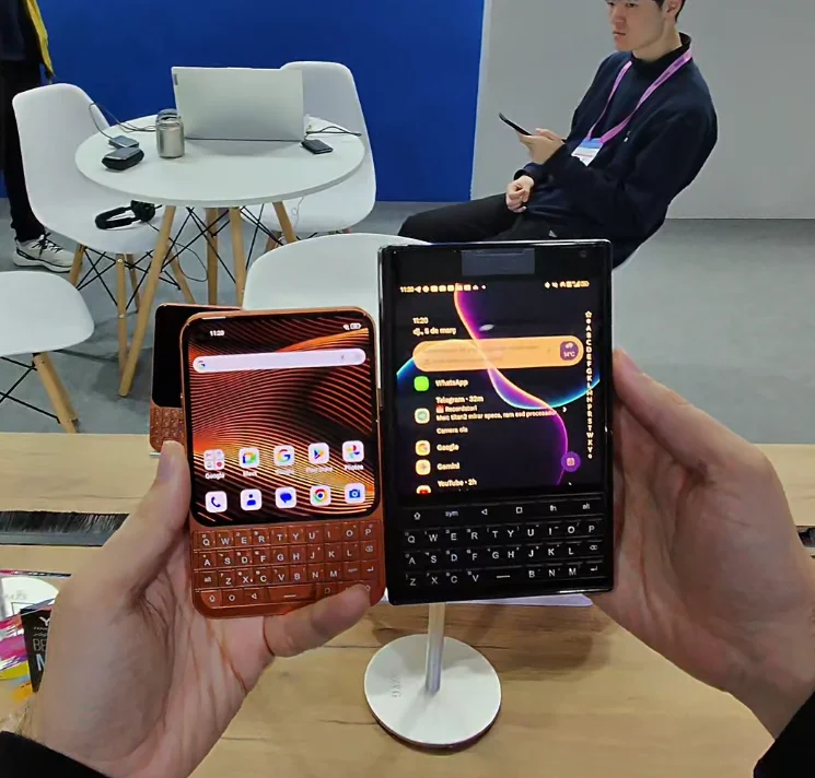 This new smartphone has brought back a physical keyboard for everyone who's tired of touch screens and prefers buttons