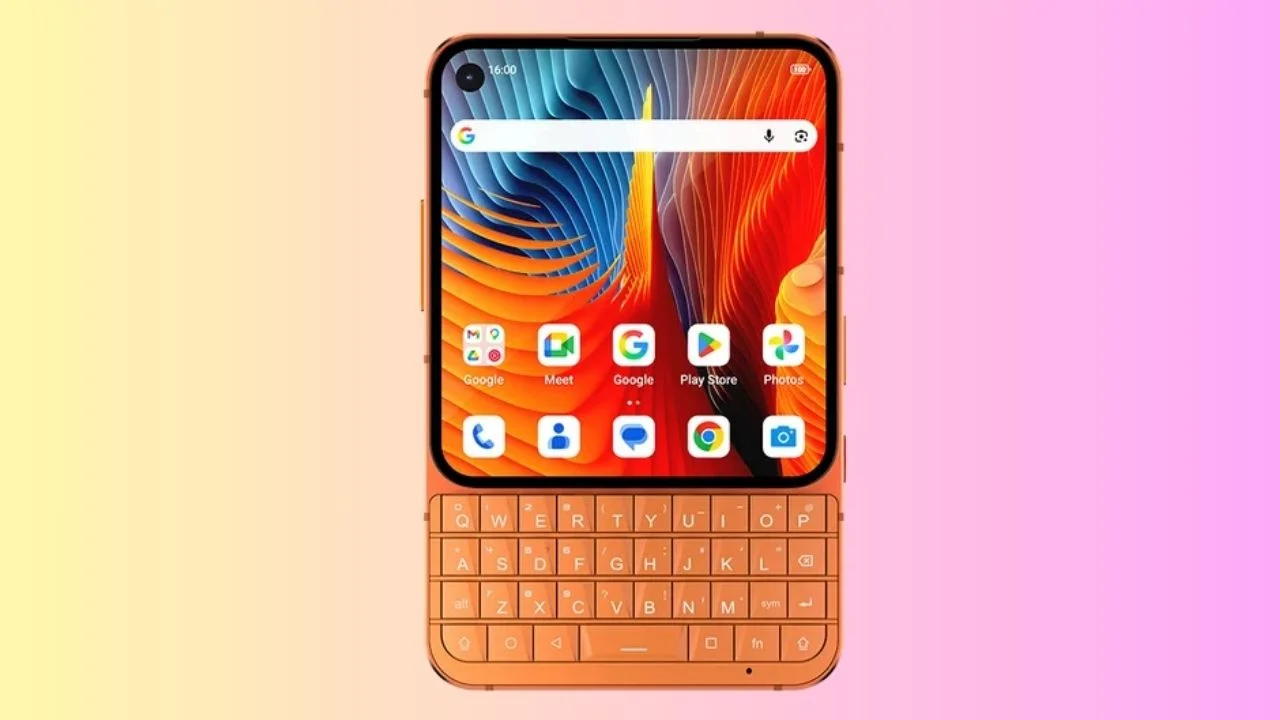 This new smartphone has brought back a physical keyboard for everyone who's tired of touch screens and prefers buttons