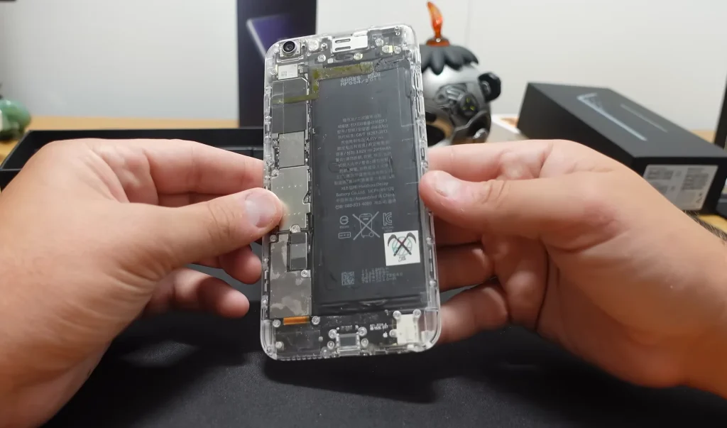 US man shows off fully transparent iPhone 6 Plus but reveals there's a big risk to owning one