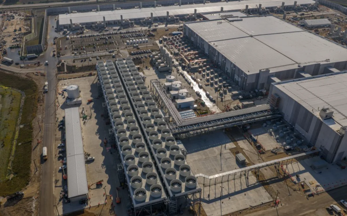 Jensen Huang, Nvidia CEO, claims that China can build major AI data centers in days