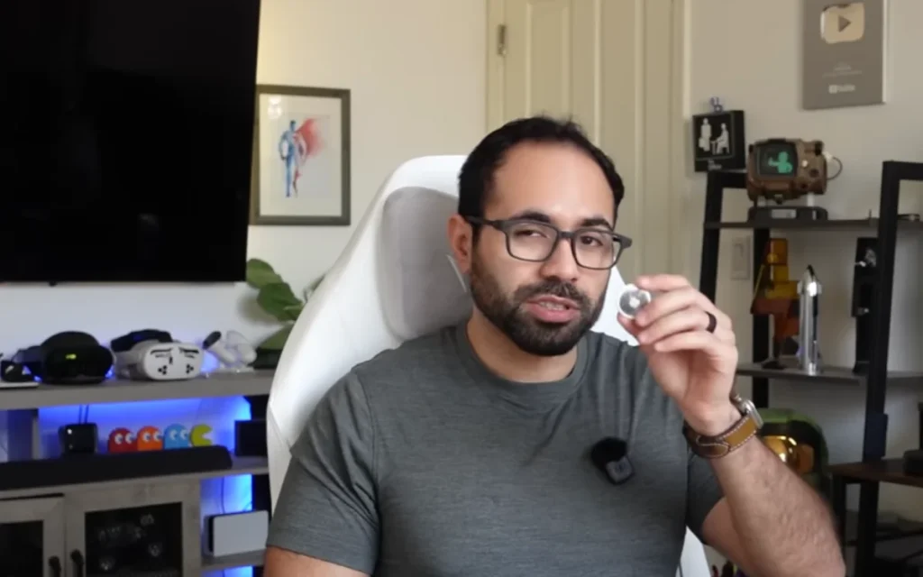 A US tech creator reveals a simple AirTag setup trick Apple doesn’t explain, plus a small habit that makes trackers far more useful day to day