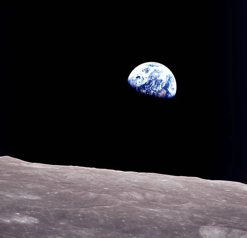 Artemis II commander had a moment where he said 'human minds shouldn't have to go through this' as Earth vanished