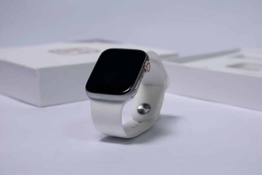 Apple provides official advice after Apple Watch owners all have same problem