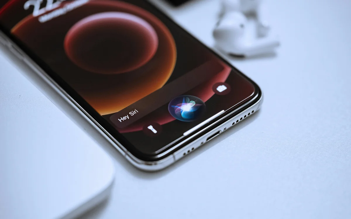 Apple launched Siri before anyone else and that early advantage became the reason it still cannot catch up today