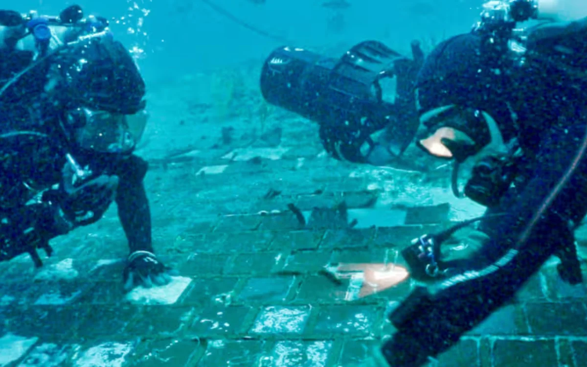 Team of divers looking for wreckage in the Bermuda Triangle end up finding something extraordinary and unexpected