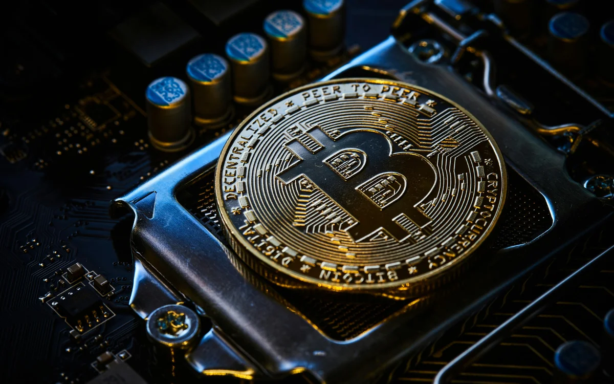 Bitcoin OG sells half of his wallet after 12 years for an astronomical 31,250% profit