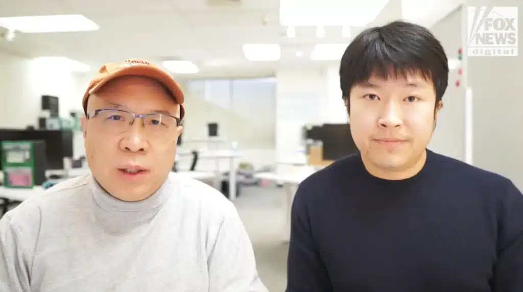 Researchers build an AI robot that can replicate and alter itself